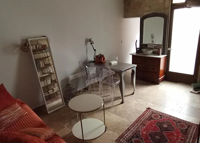Appartement Cosy Rue Haguenot Proche Arceaux